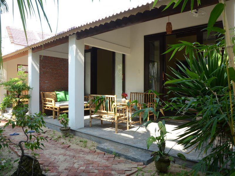 Red Flower Cottages Homestay Хойан Экстерьер фото